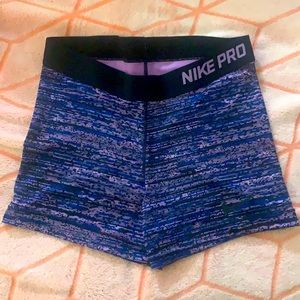 Nike Pro Women’s Short (L)